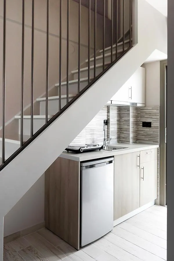 Kallini Apartments 斯塔夫罗斯 0*,